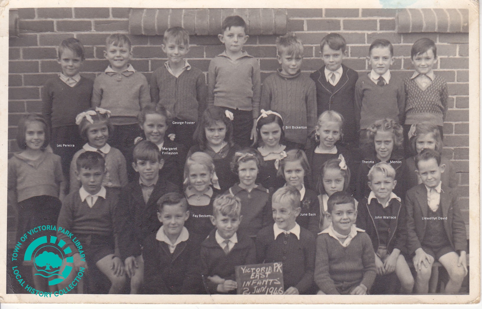PH00032-01 East Victoria Park Primary School Infants Class 2 June 1946 Donated by Llewellyn David Image