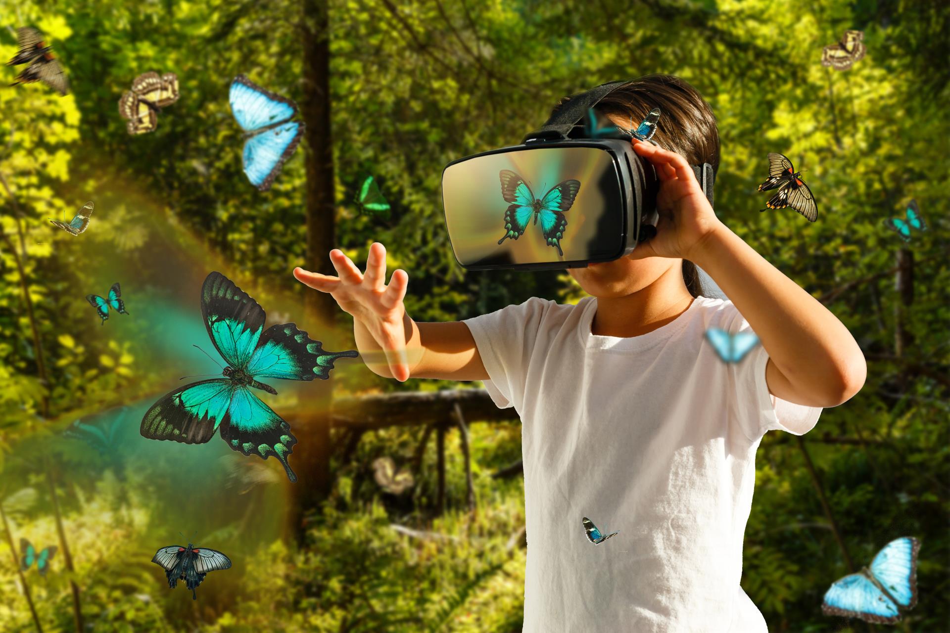 Virtual Reality by Education Group